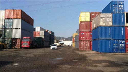 青島海運(yùn)集裝箱批發(fā)與全海貨運(yùn)代理服務(wù)解析
